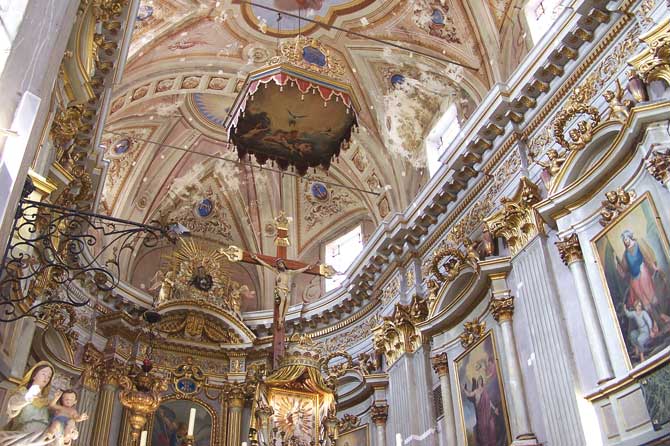 Sospel-interieur-cathedrale