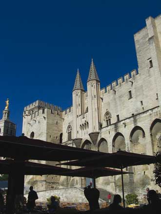 Avignon-Palais-Entrée-Verli