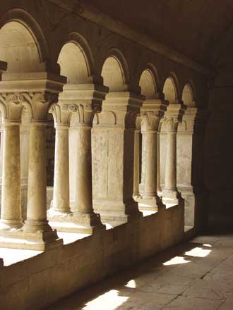 Abbaye-de-Sénanque-3