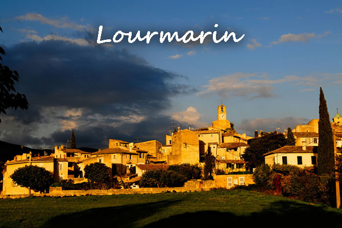 Commune et village de Lourmarin à visiter (84)
